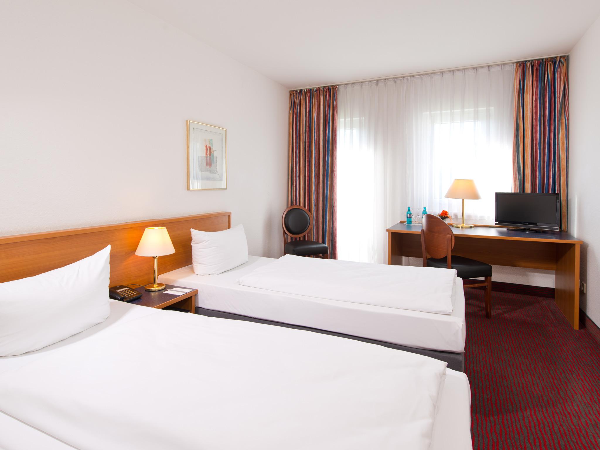 Achat Hotel Darmstadt Griesheim Грисхайм Экстерьер фото