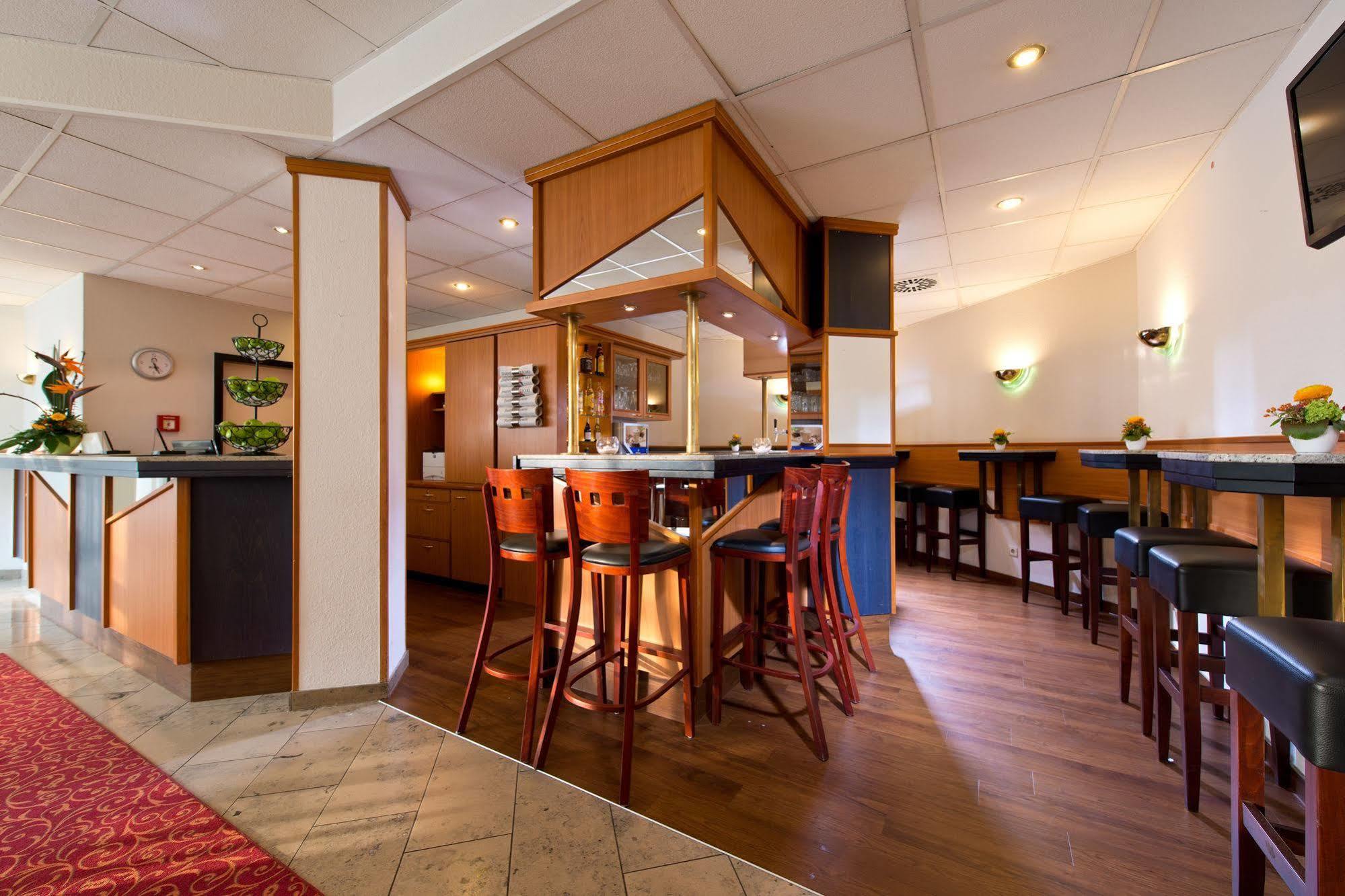 Achat Hotel Darmstadt Griesheim Грисхайм Экстерьер фото