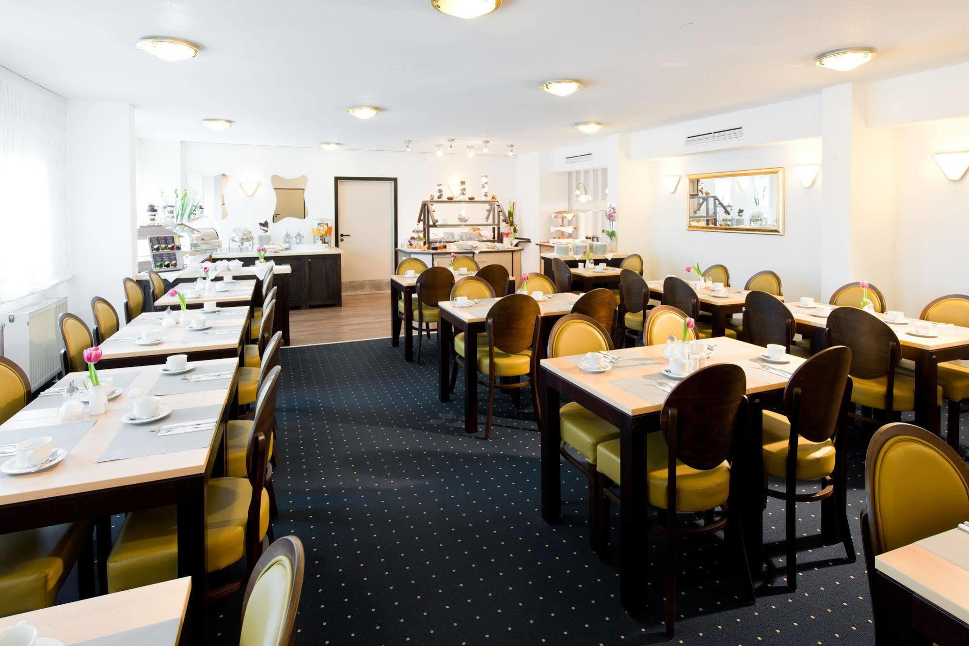 Achat Hotel Darmstadt Griesheim Грисхайм Экстерьер фото